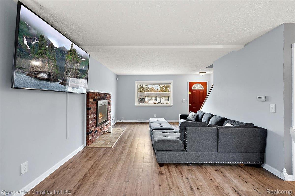 3416 Cooley Drive