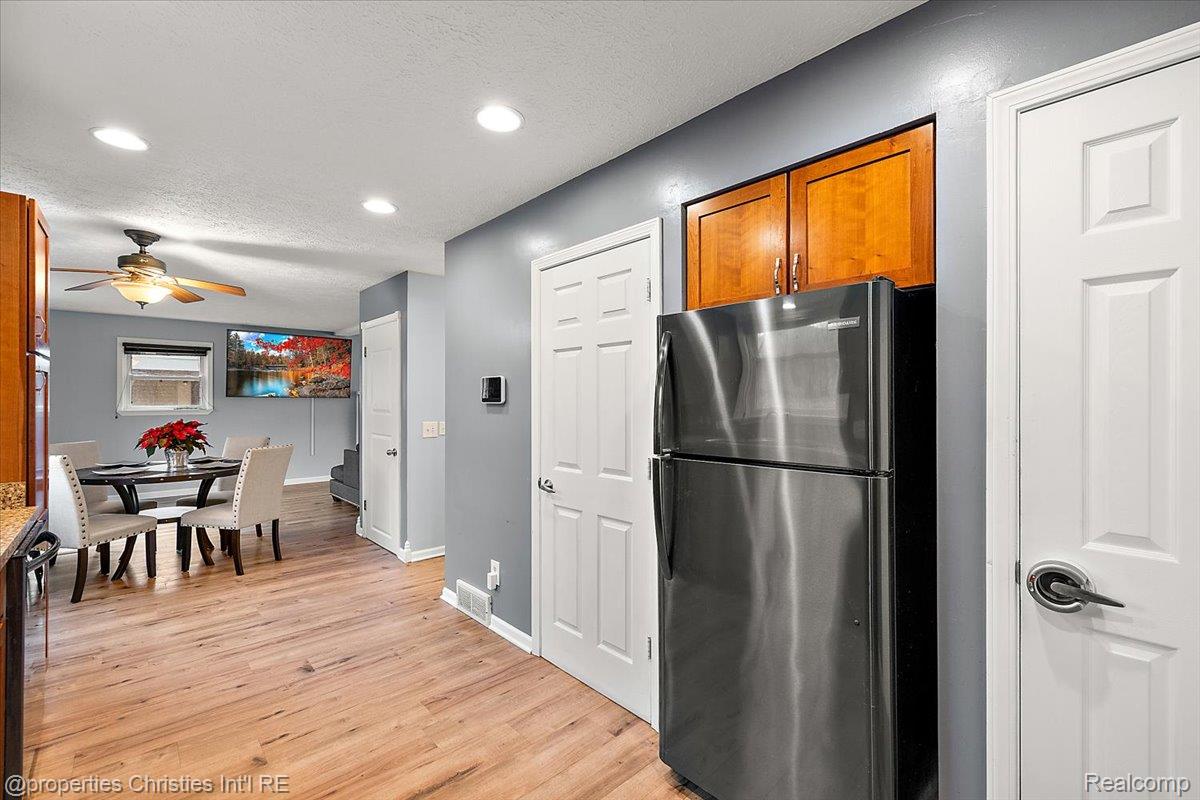 3416 Cooley Drive
