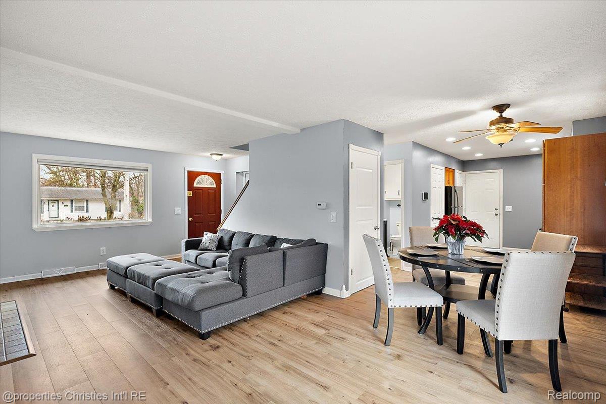 3416 Cooley Drive