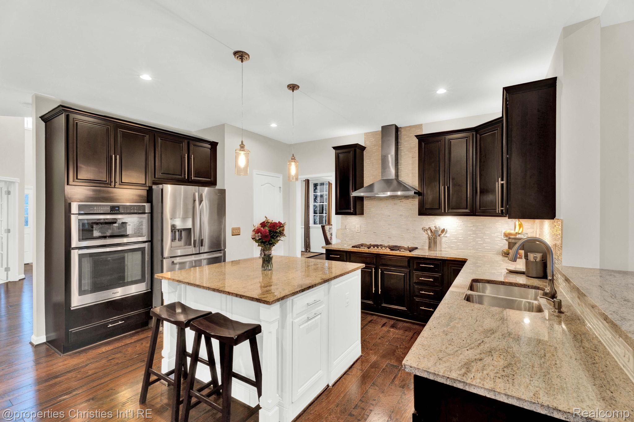 24329 Saybrook Court