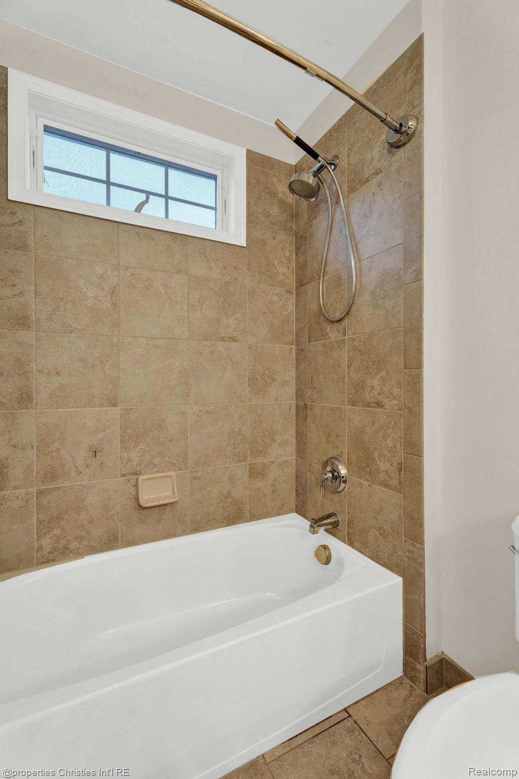 24329 Saybrook Court