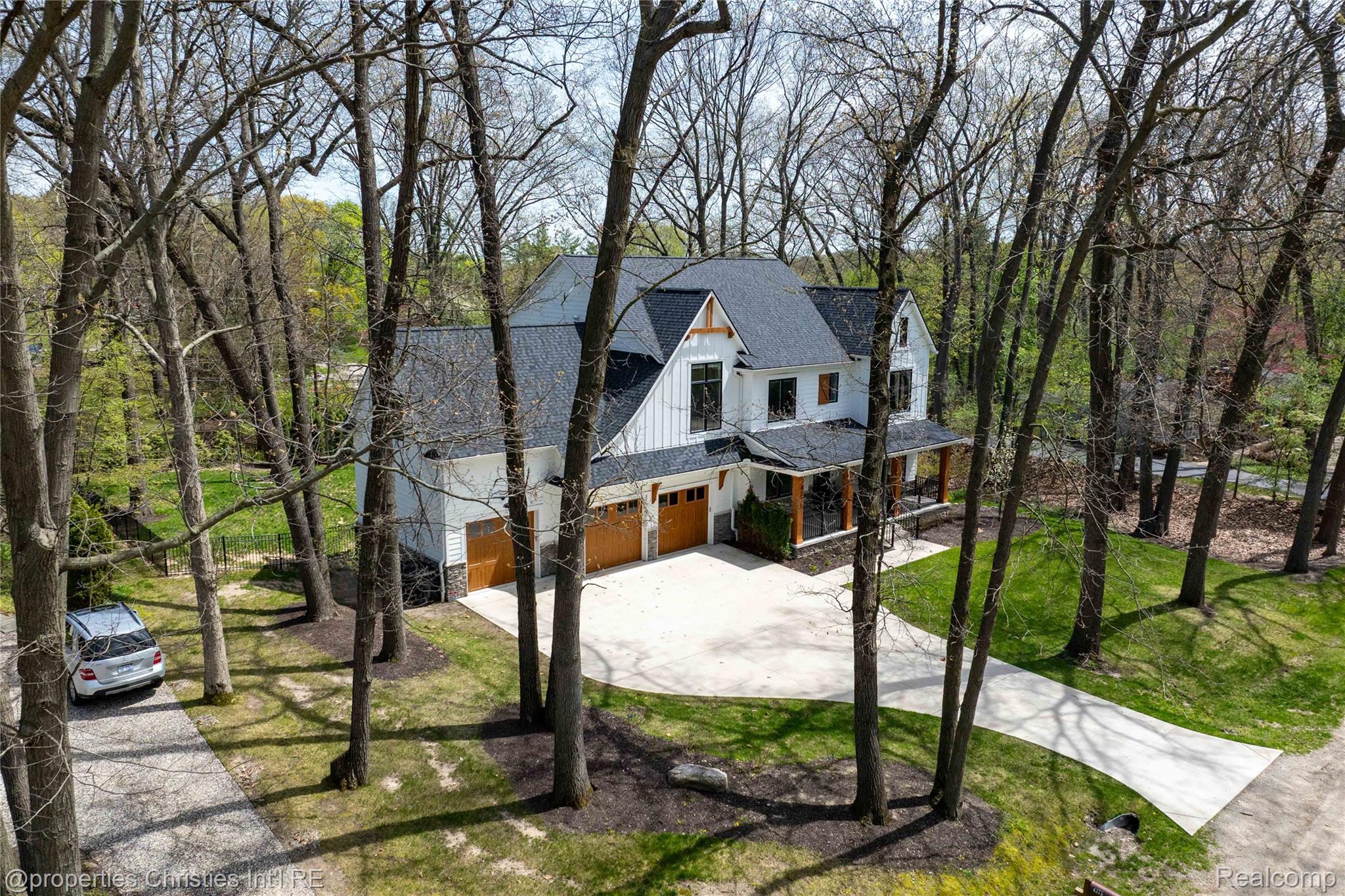 4375 Derry Road