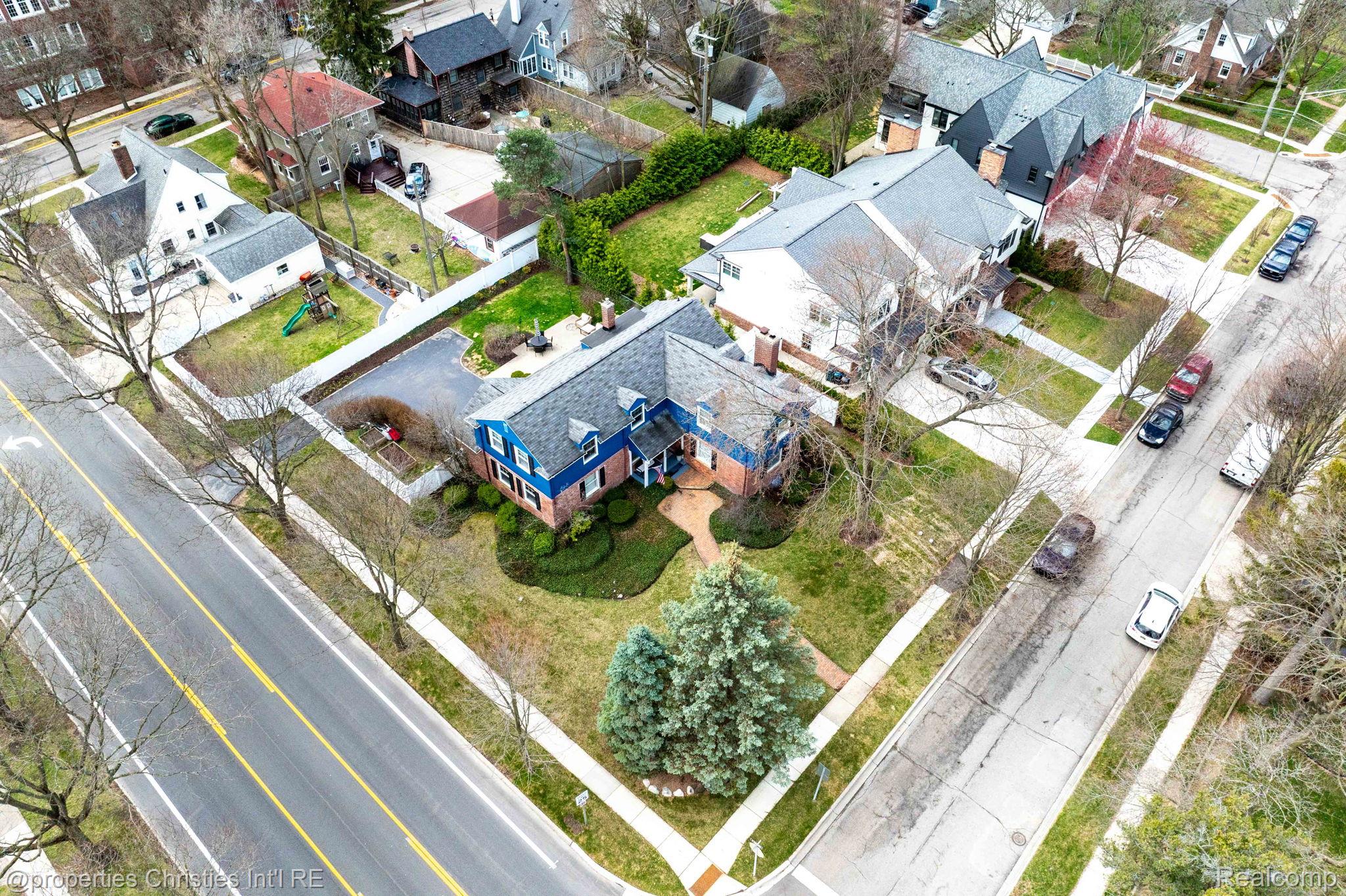1088 Rivenoak Street