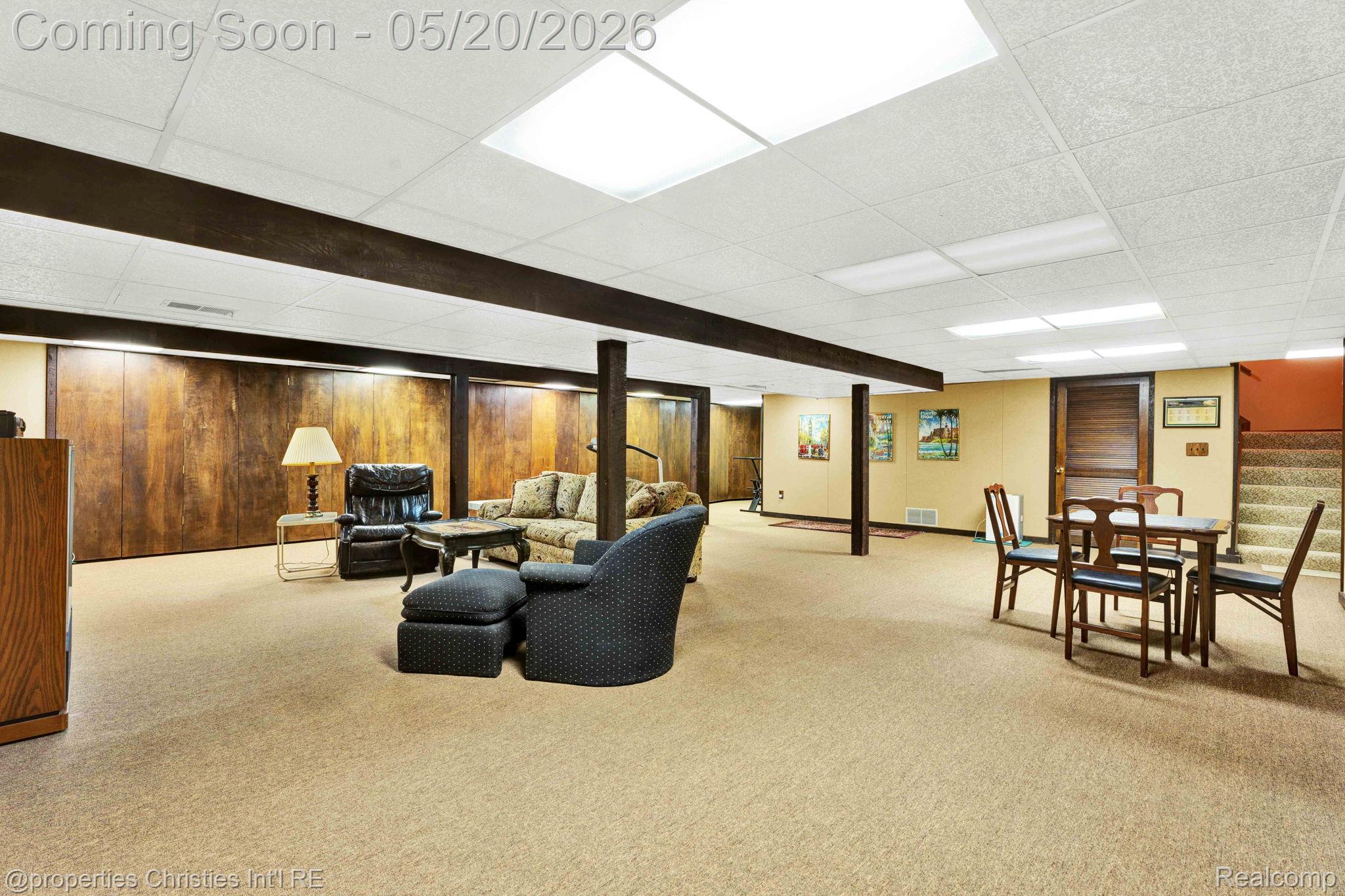 1100 Bretton Lane
