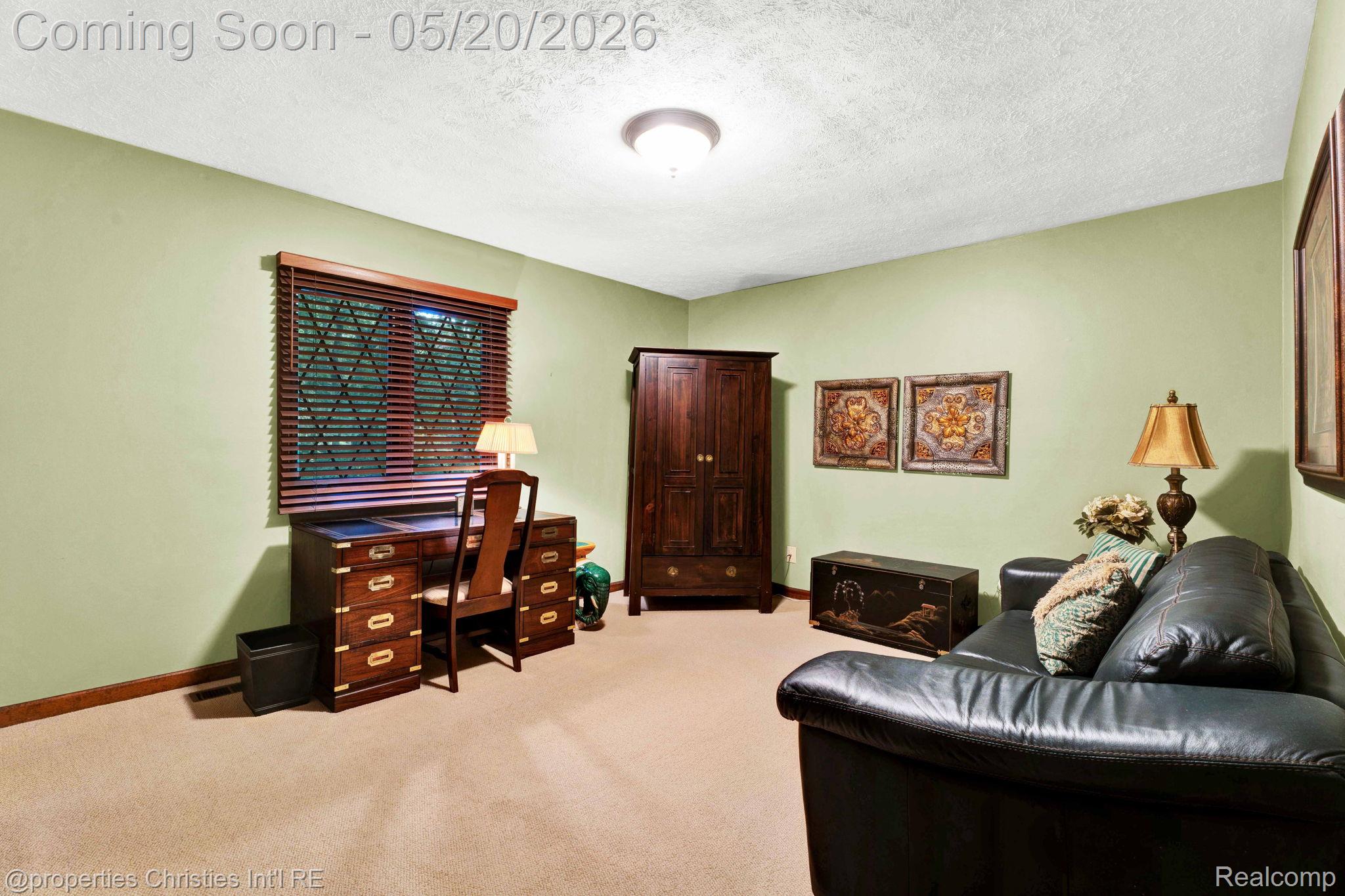 1100 Bretton Lane
