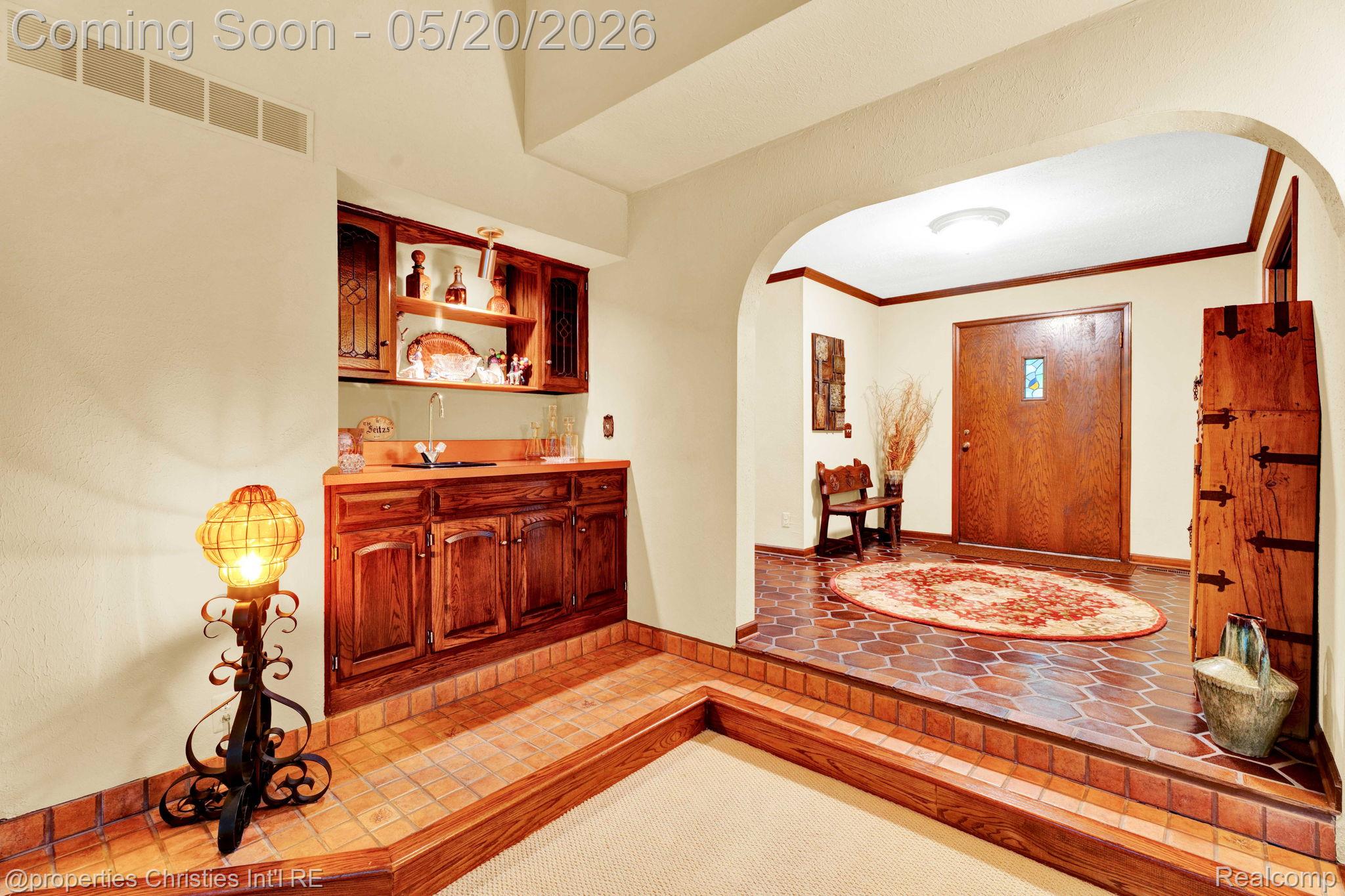 1100 Bretton Lane