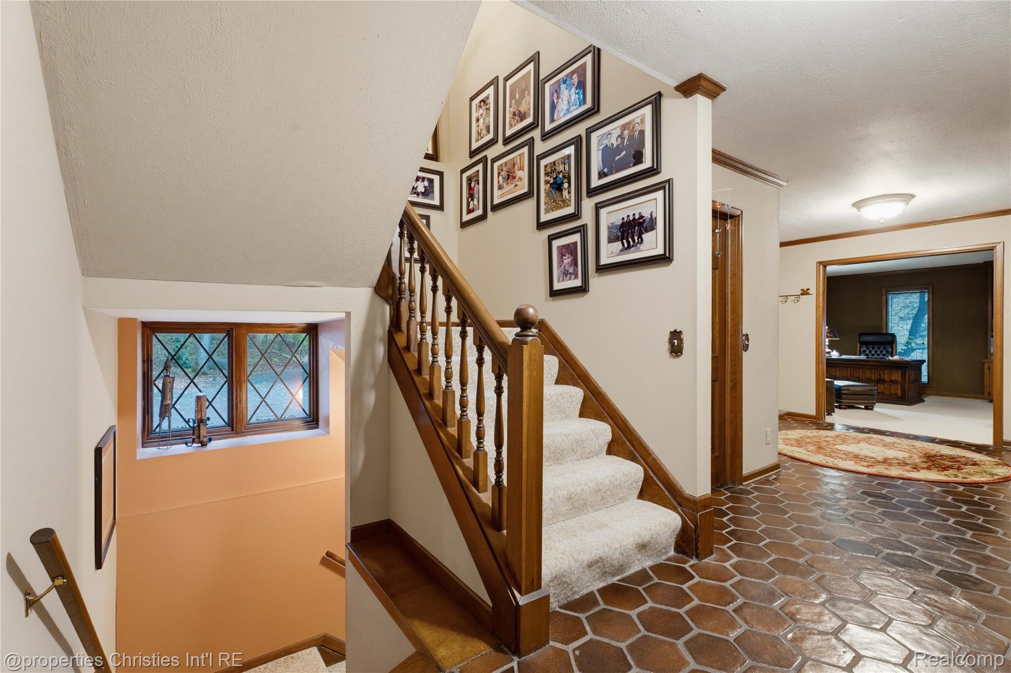 1100 Bretton Lane