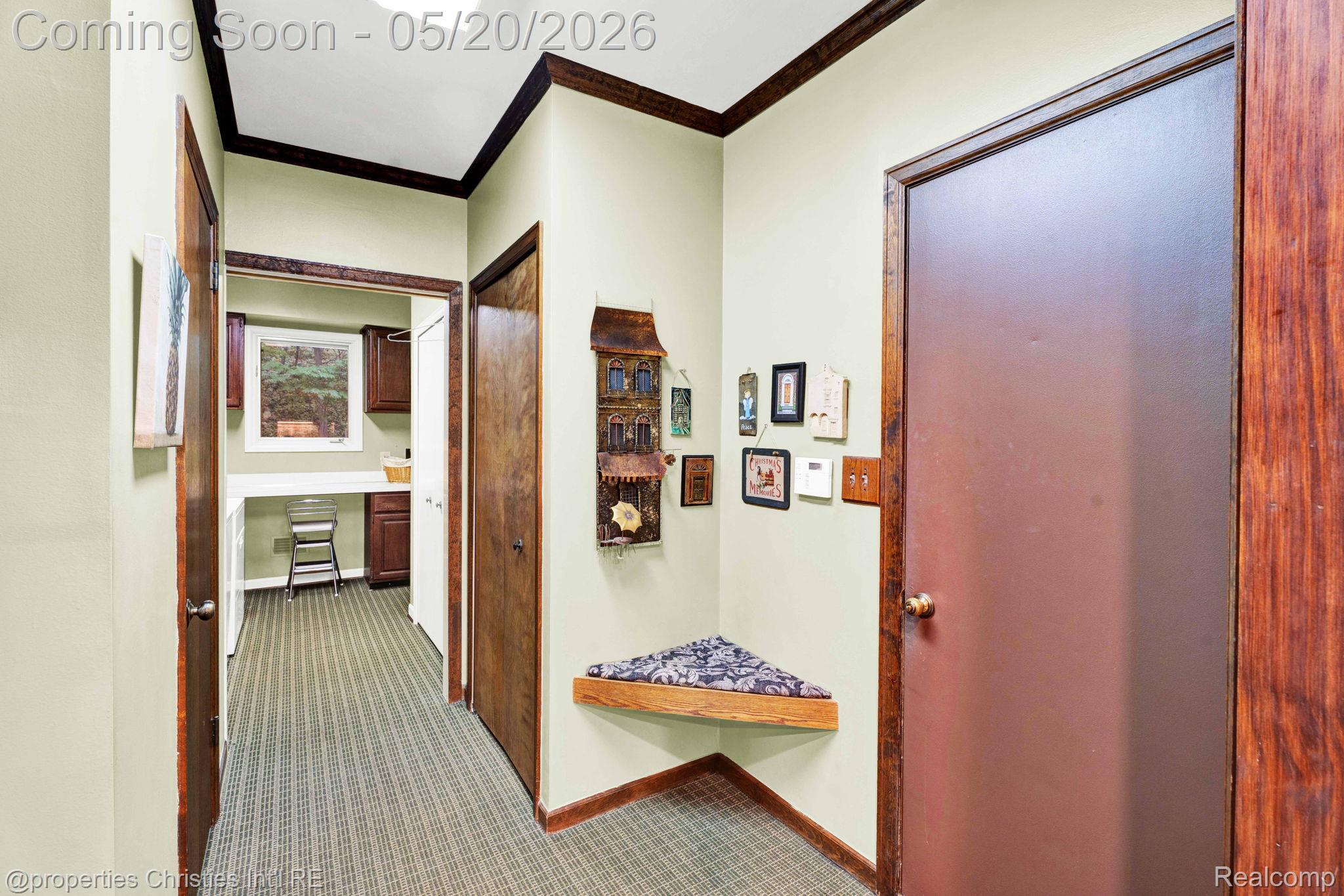 1100 Bretton Lane