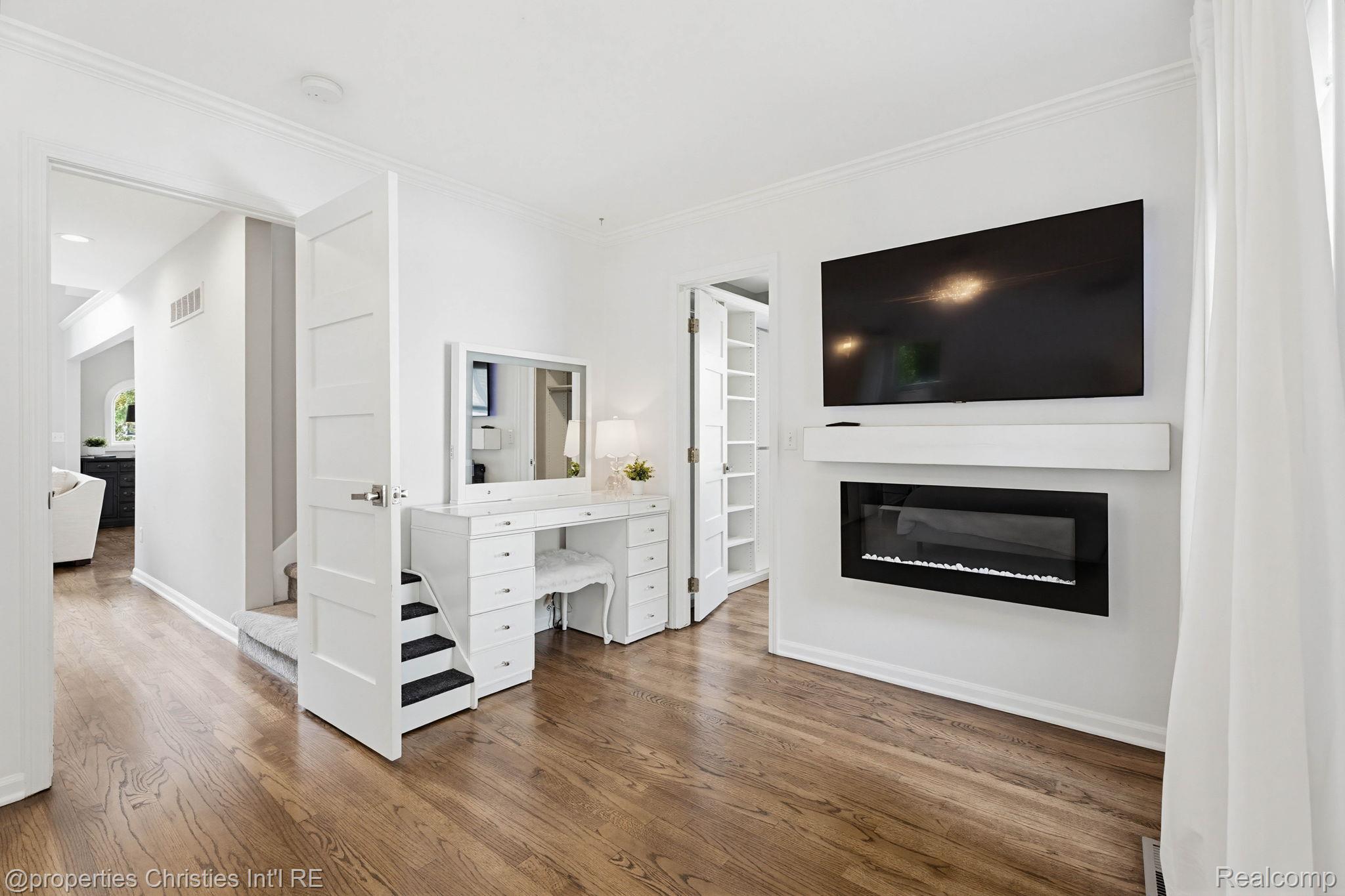 1259 Cedar Drive