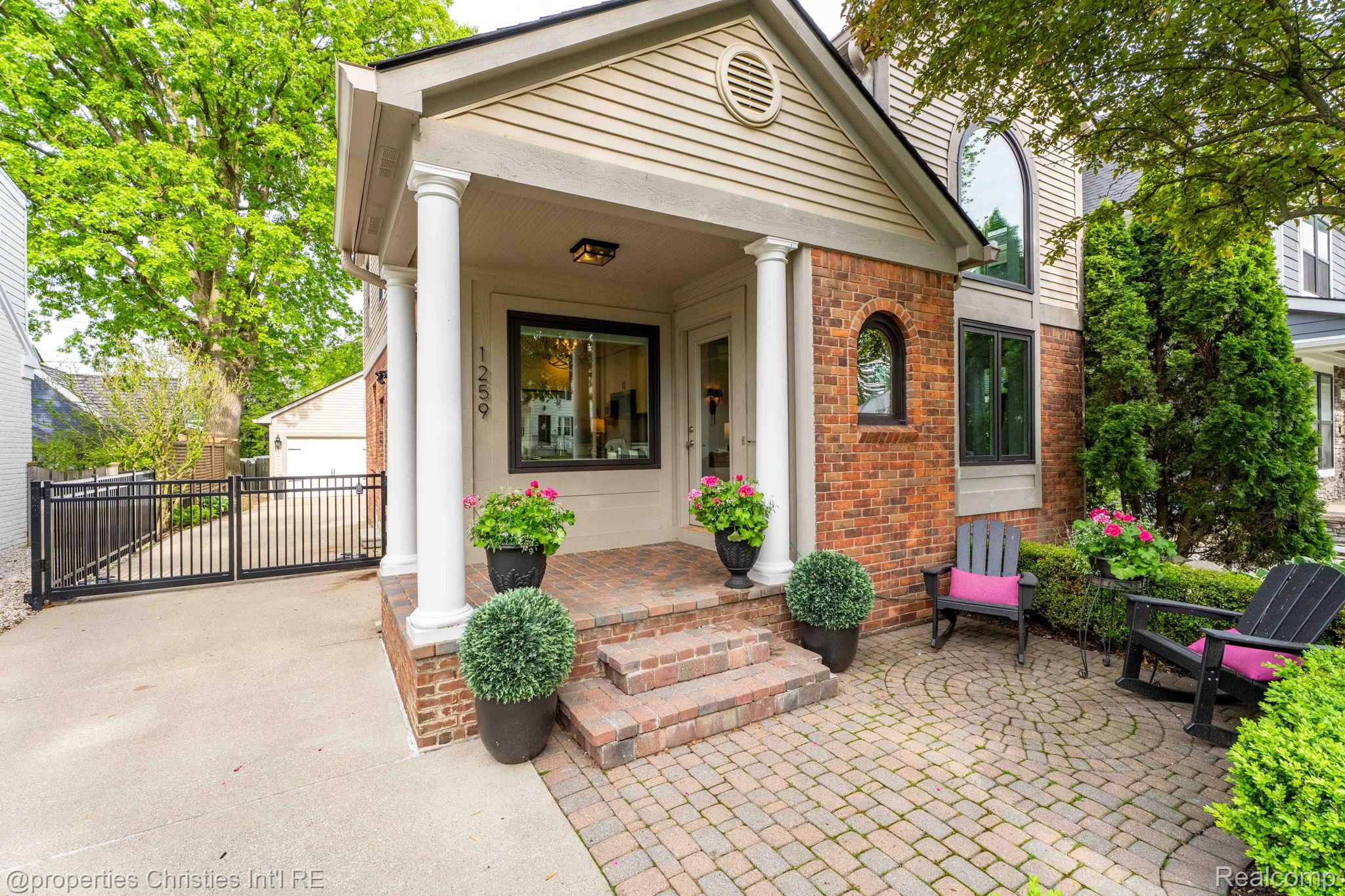 1259 Cedar Drive