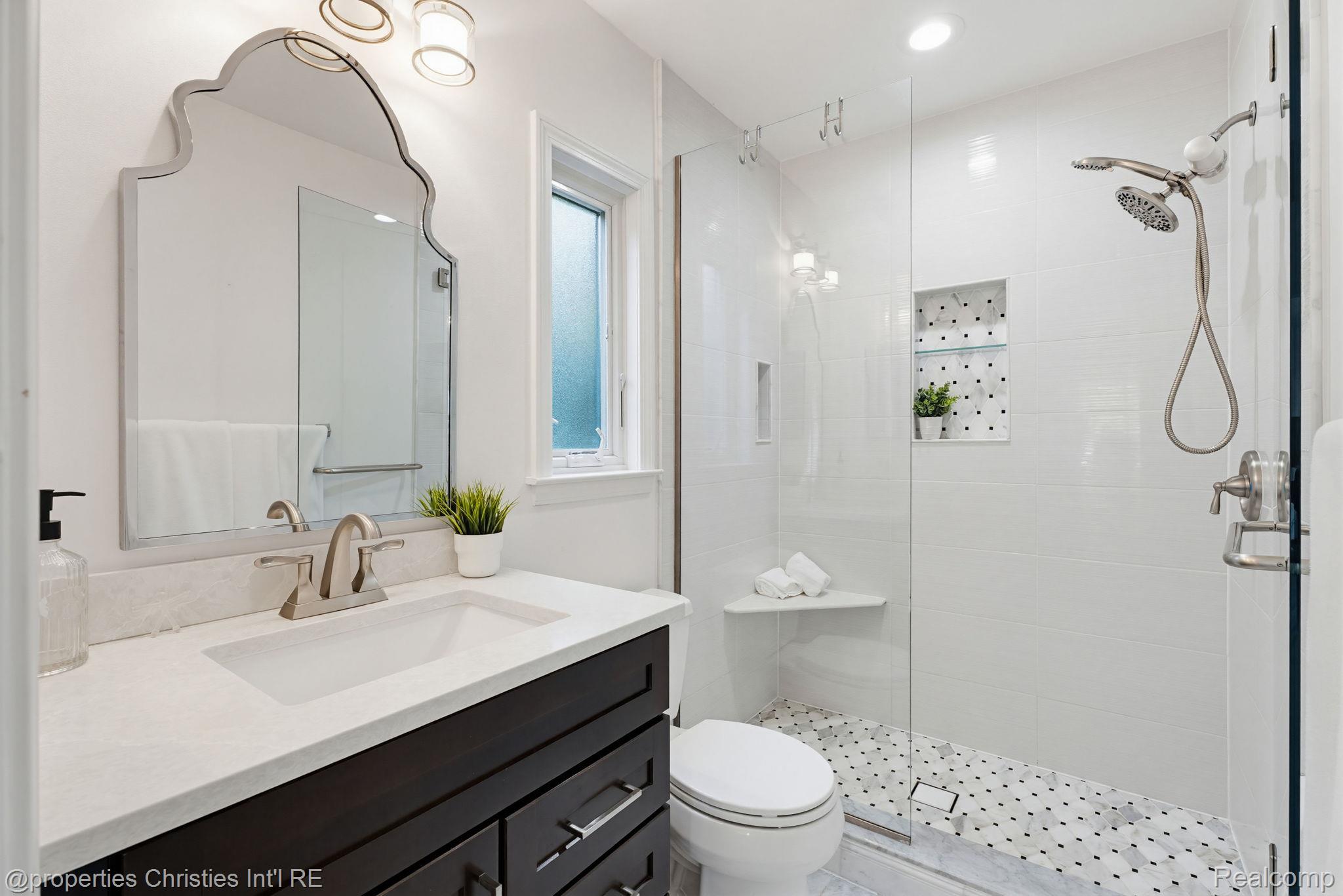 1259 Cedar Drive