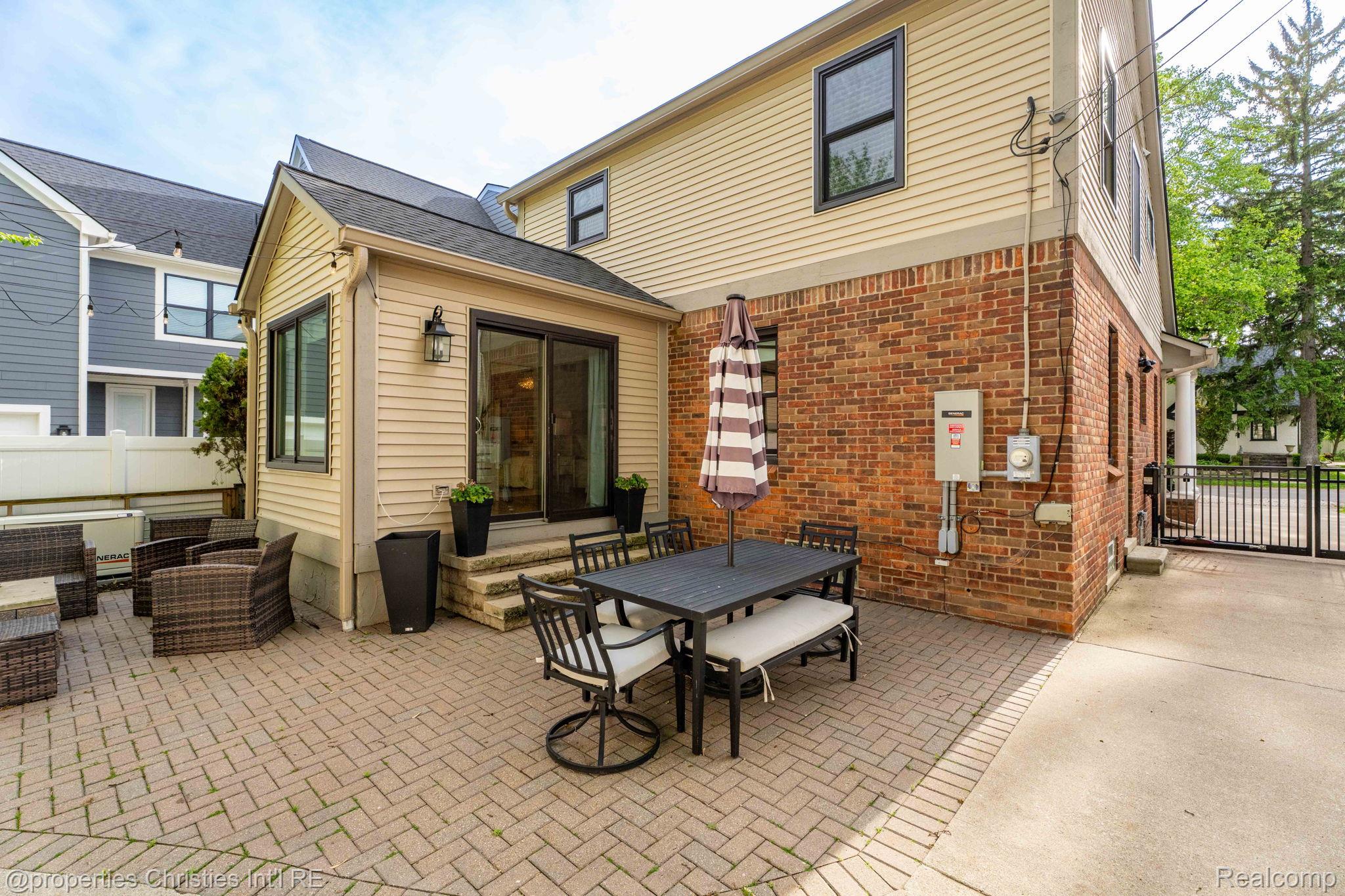 1259 Cedar Drive