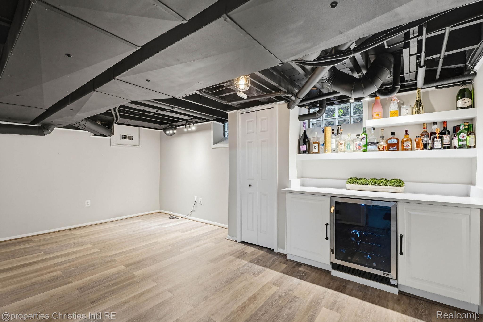 1259 Cedar Drive