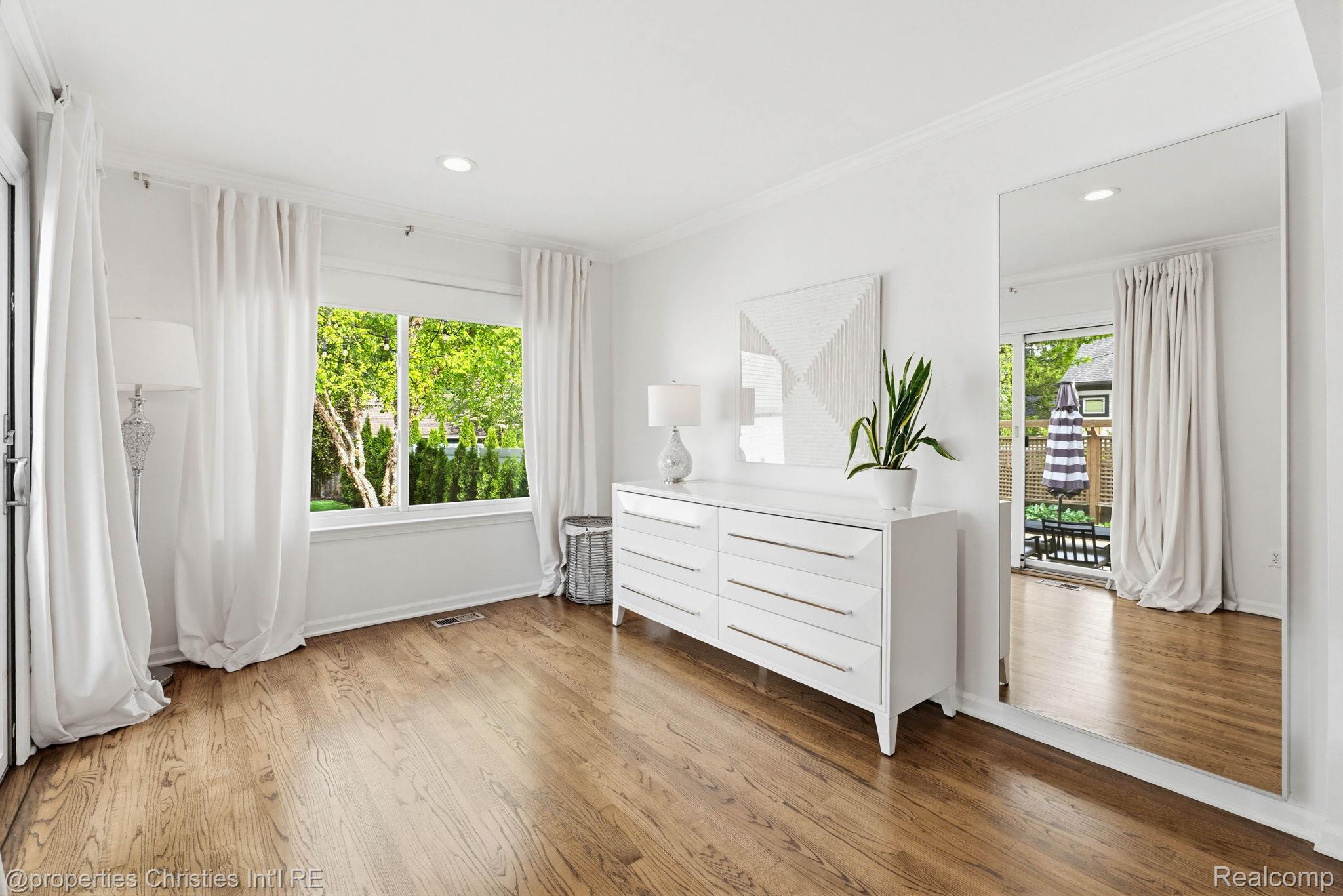 1259 Cedar Drive