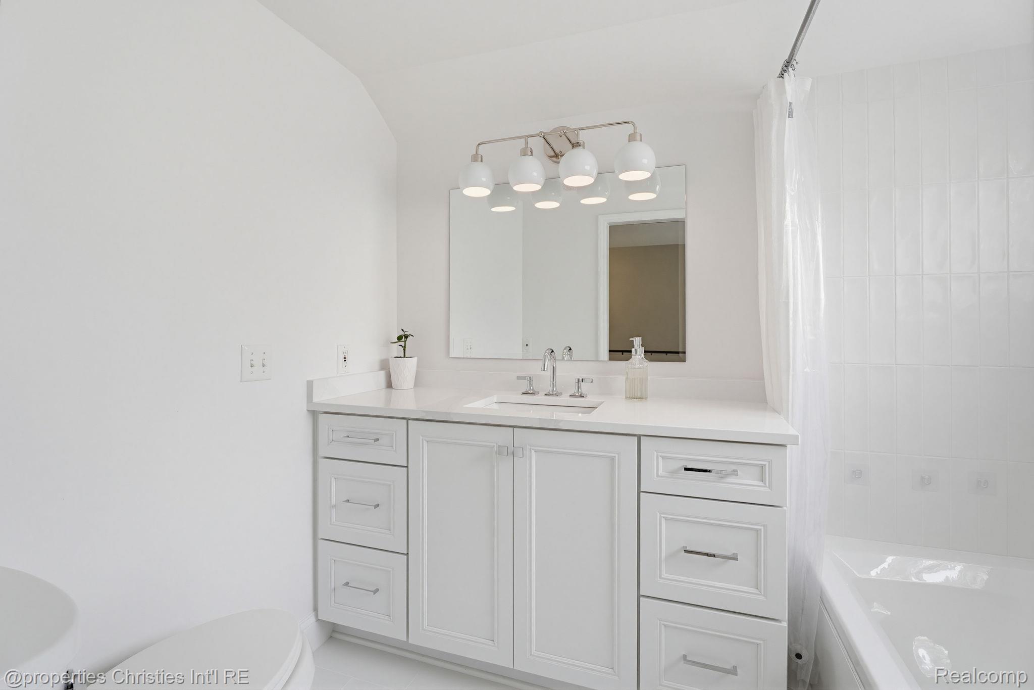 1259 Cedar Drive