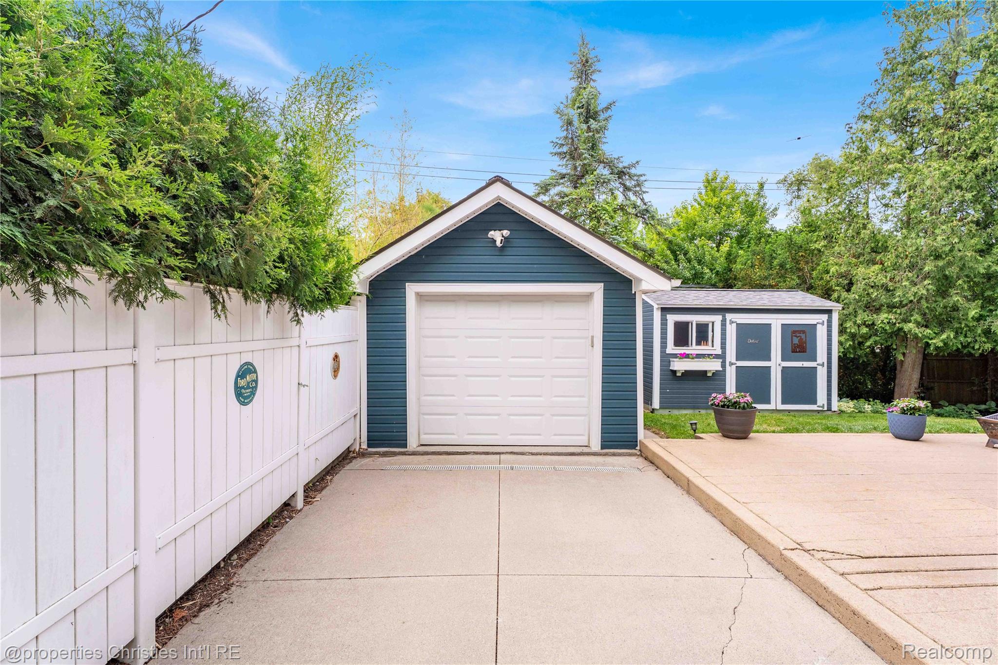322 Potawatomi Boulevard