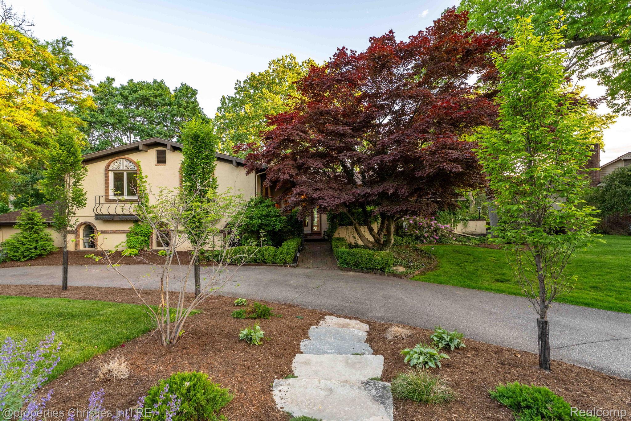 1865 Harvest Lane
