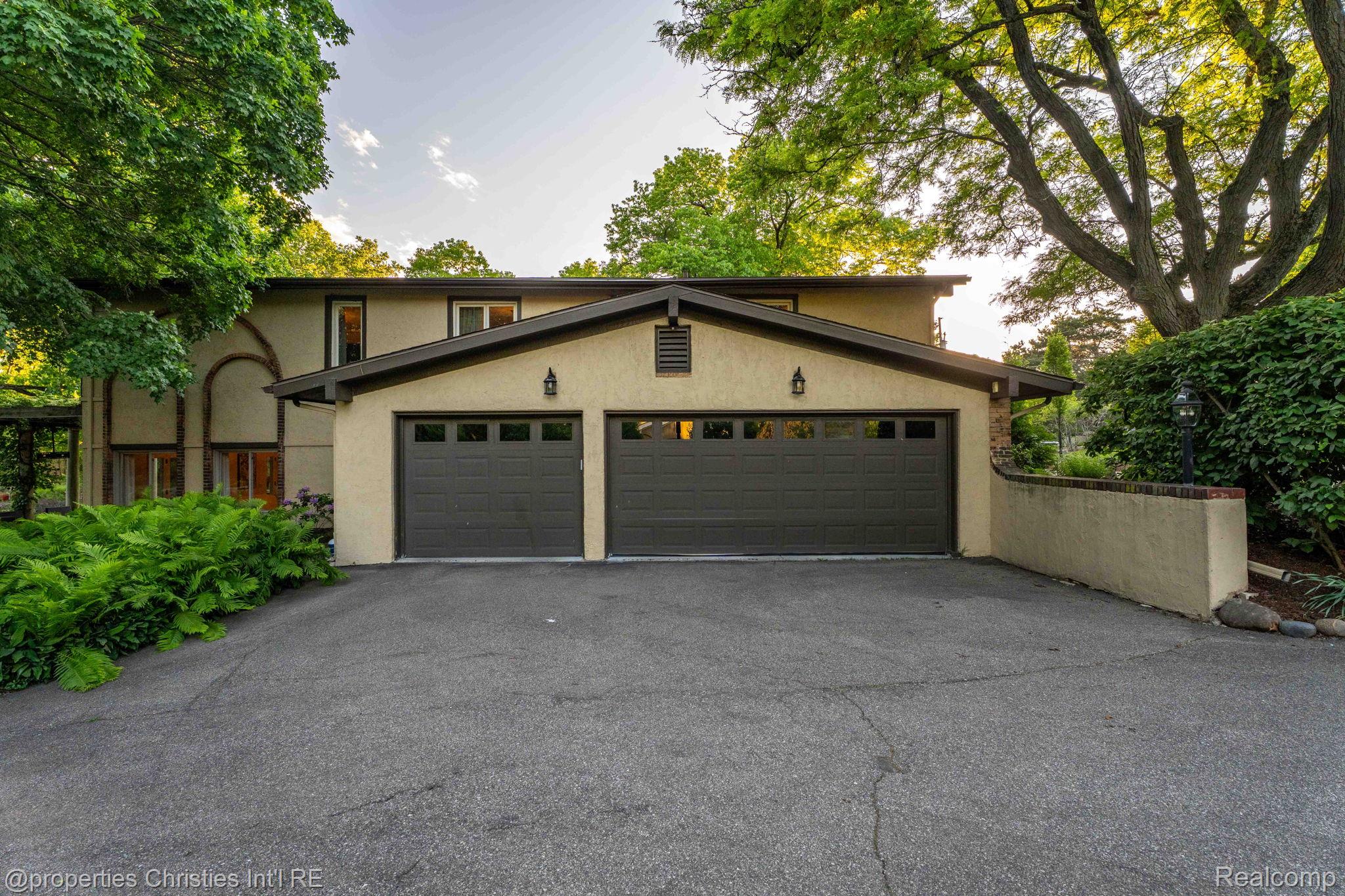 1865 Harvest Lane