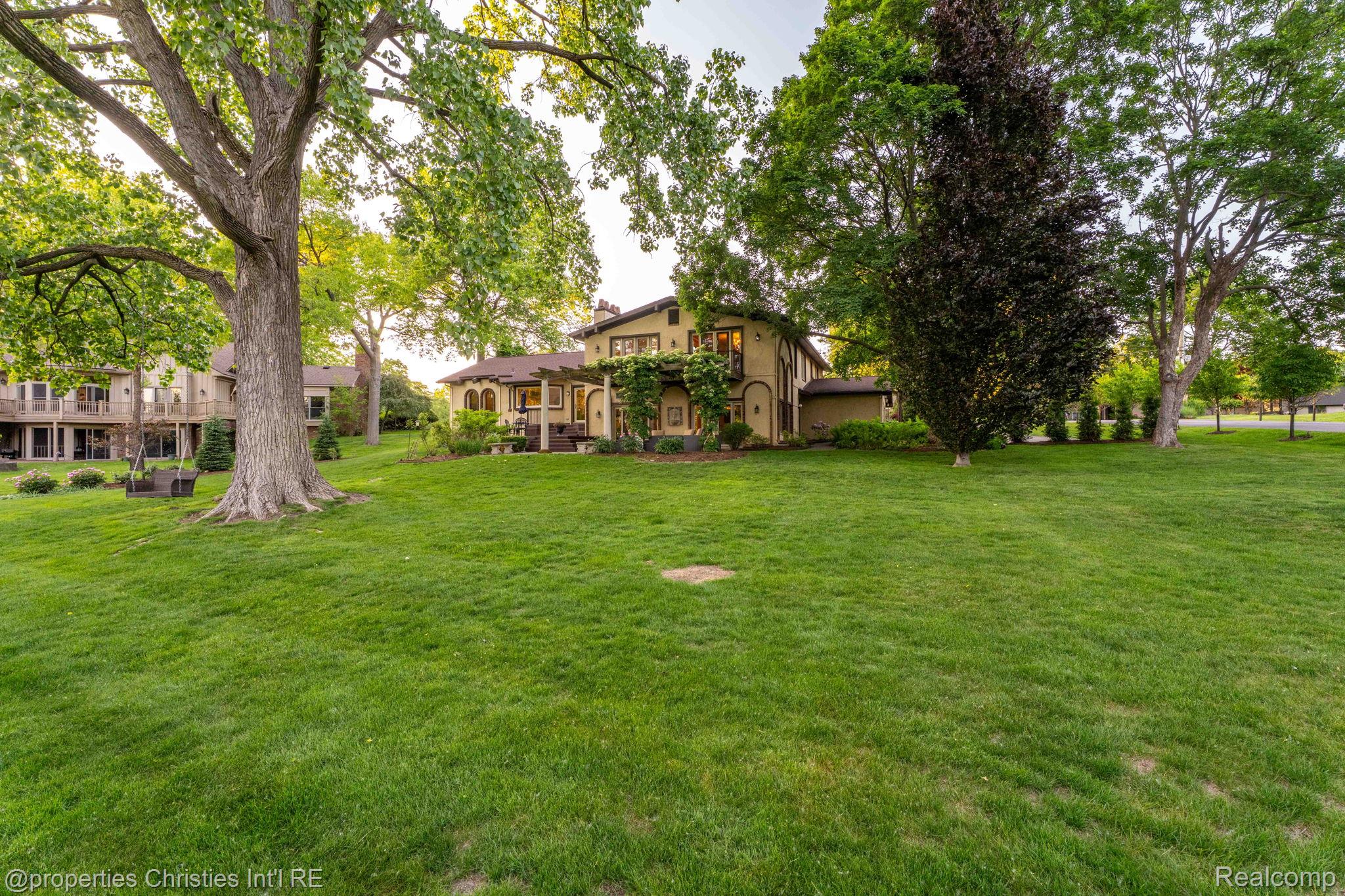 1865 Harvest Lane