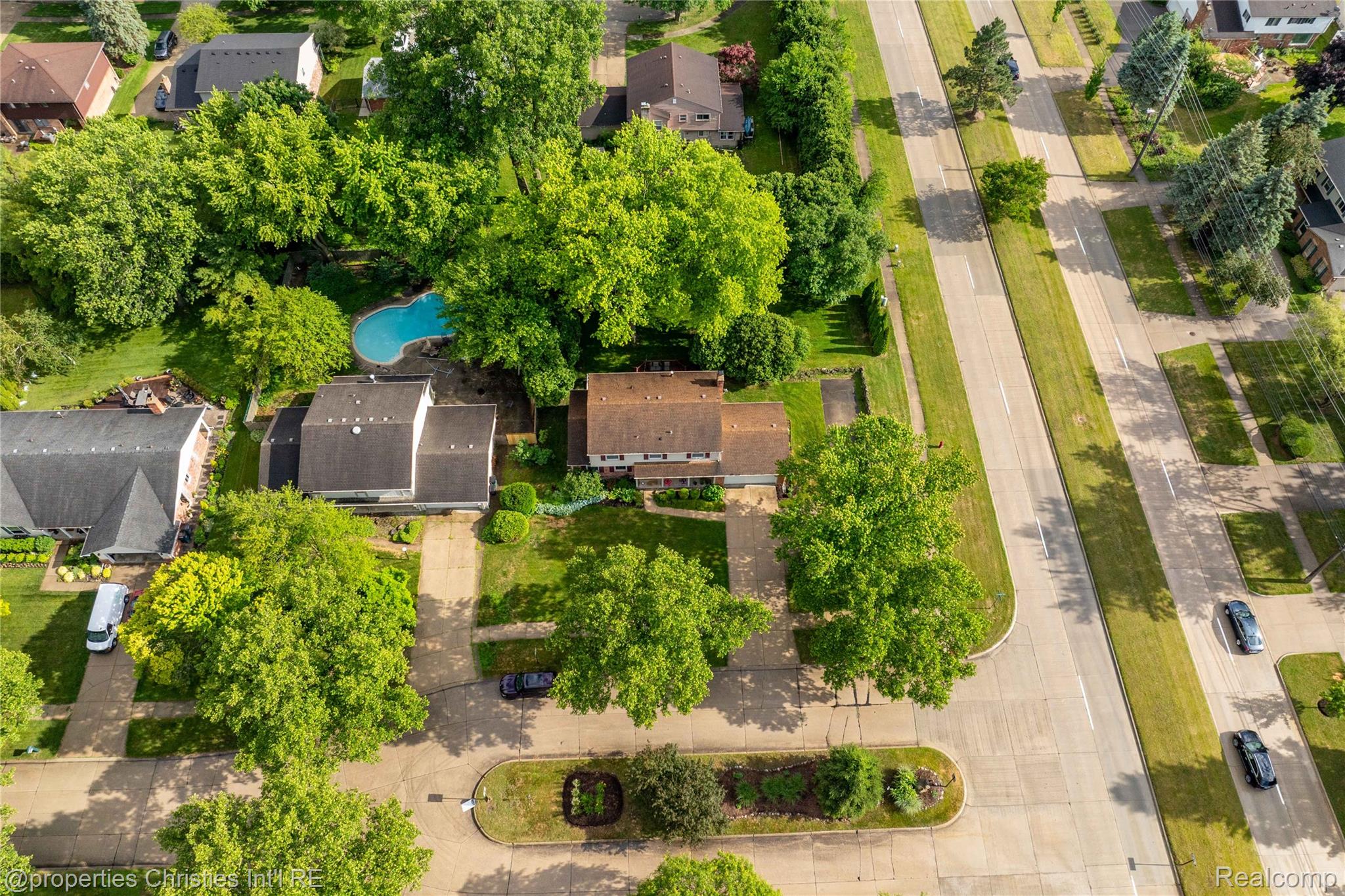 1981 Condor Drive