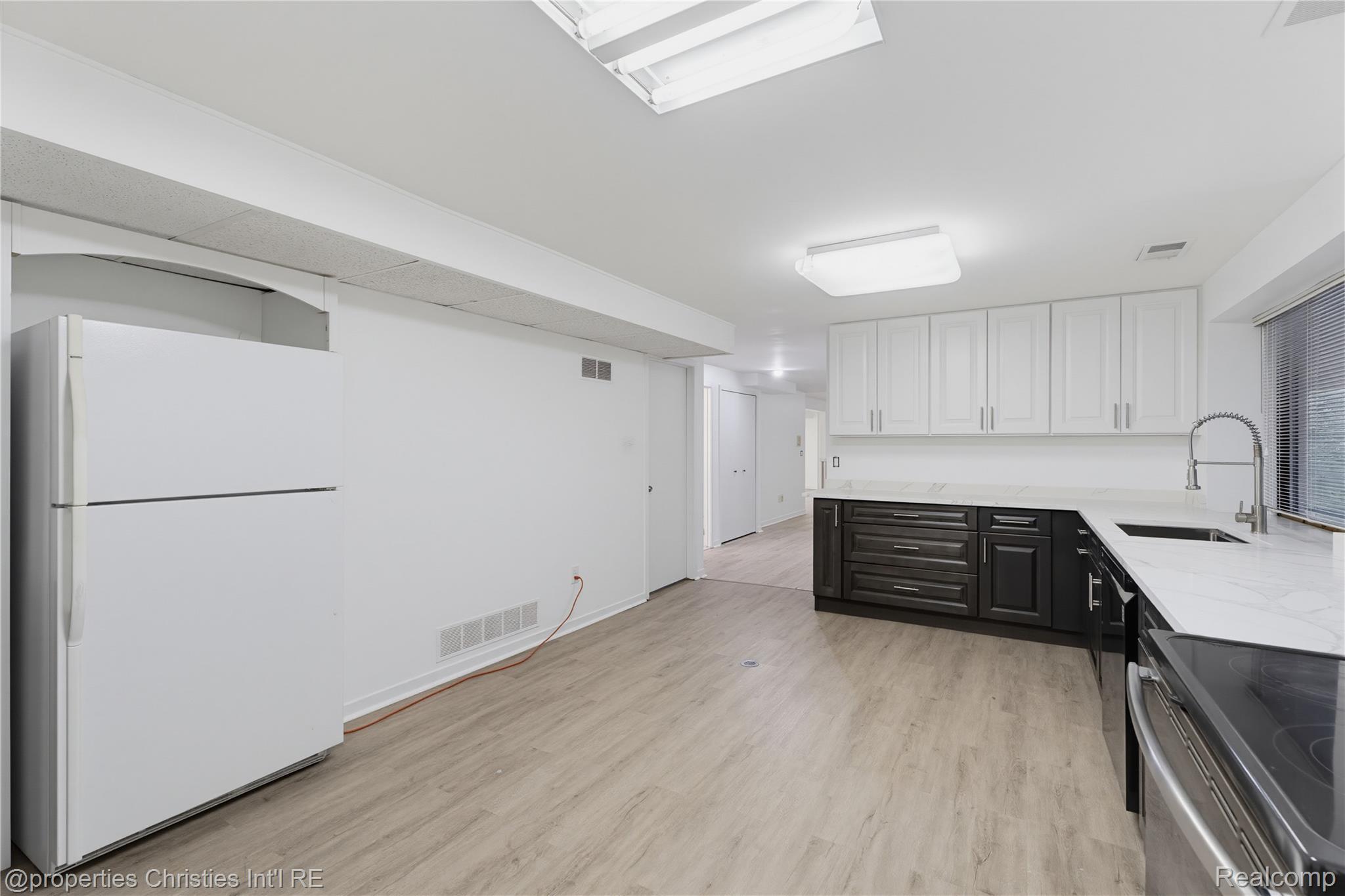 4802 Panorama Circle