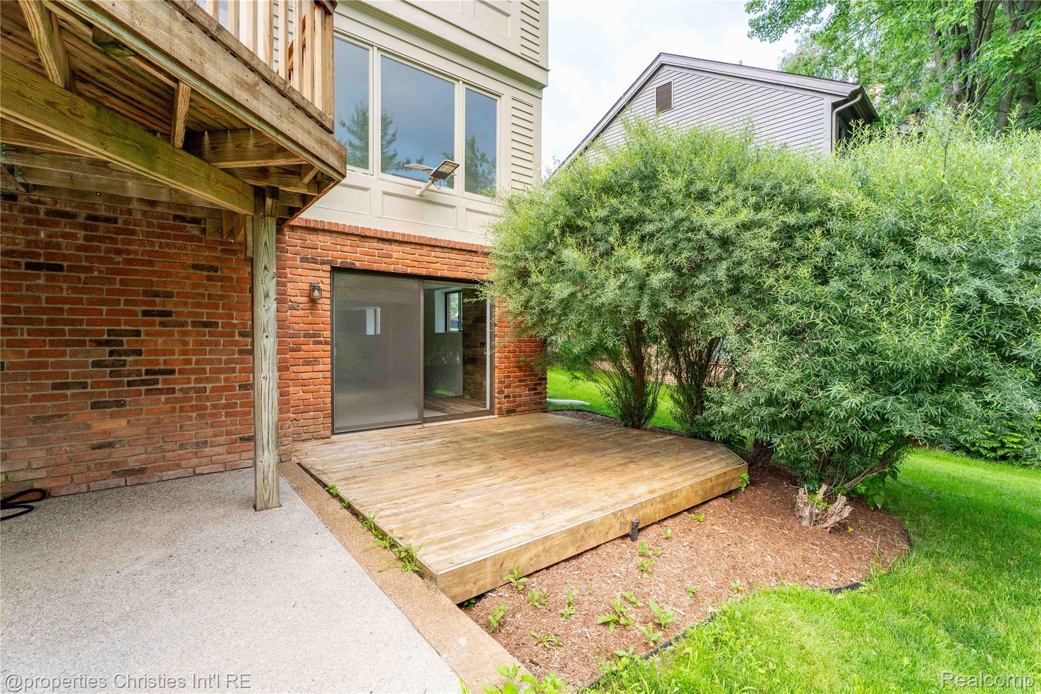 4802 Panorama Circle