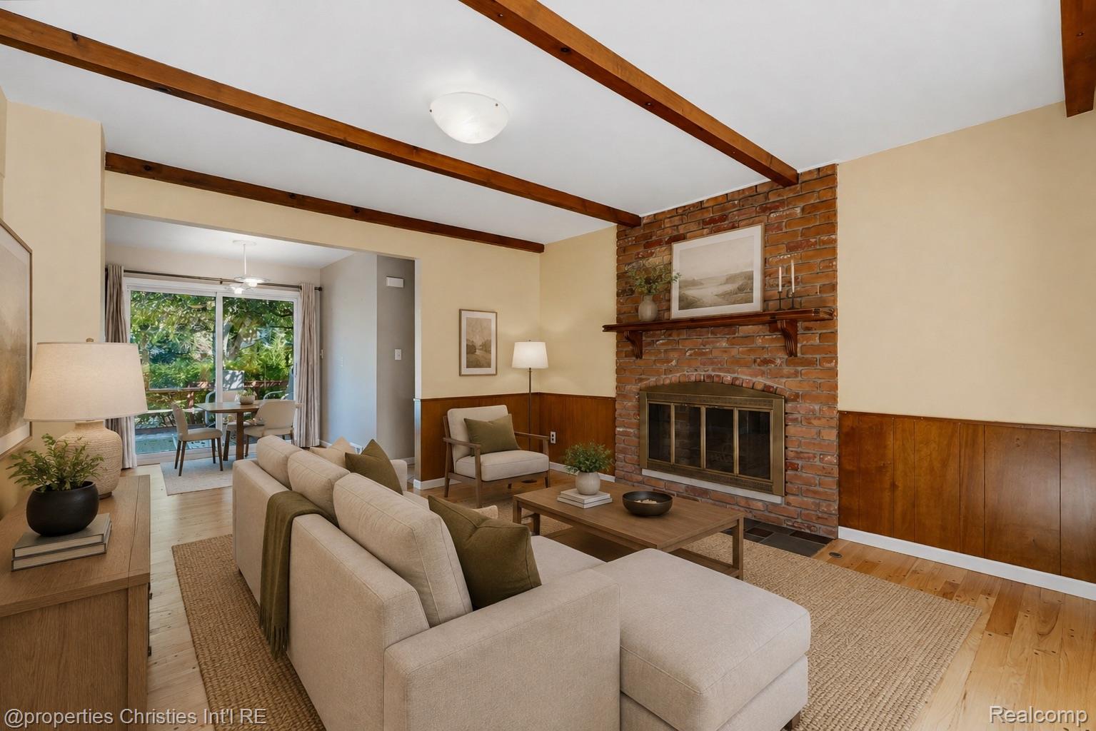3560 Beach Road
