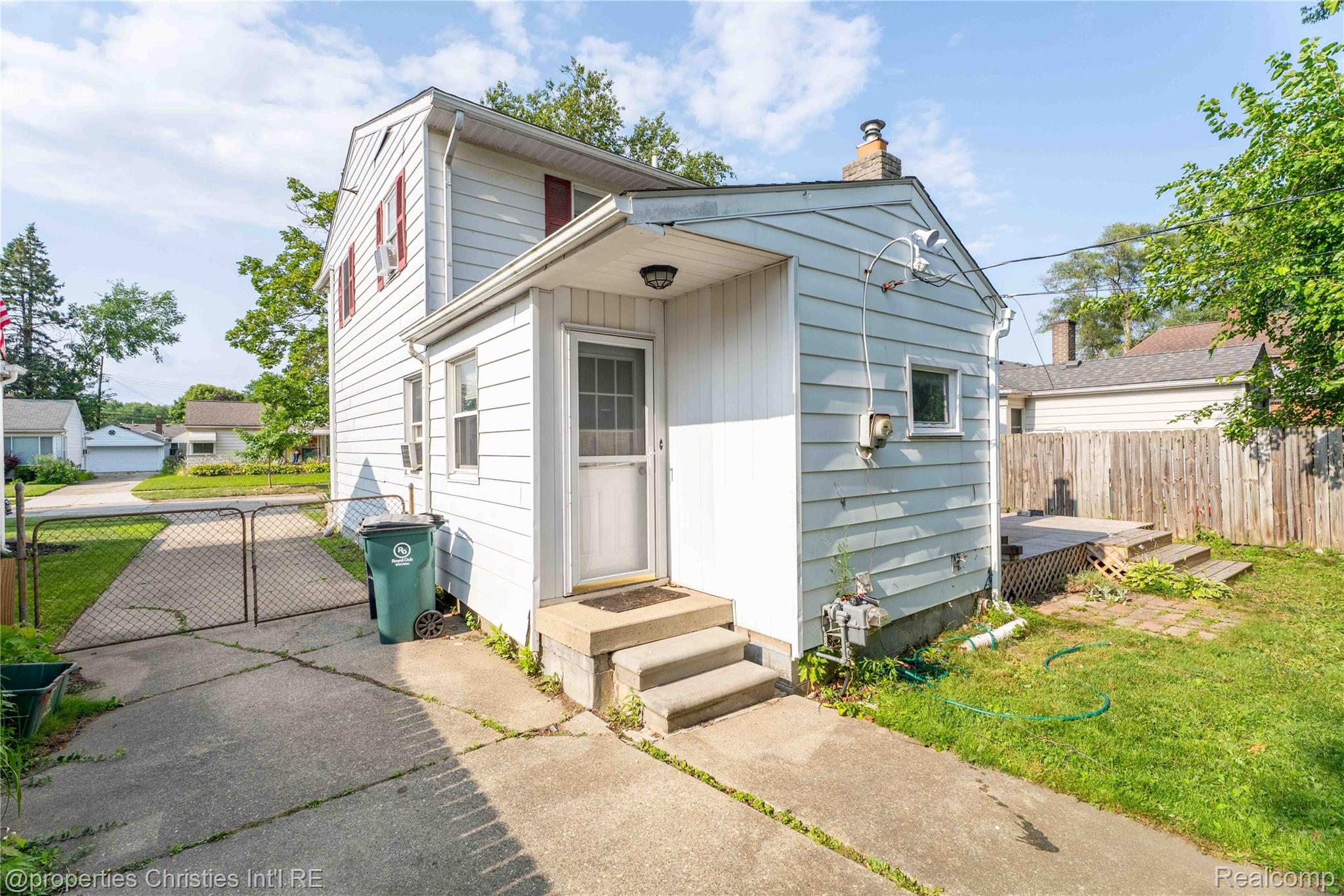 2424 Dallas Avenue