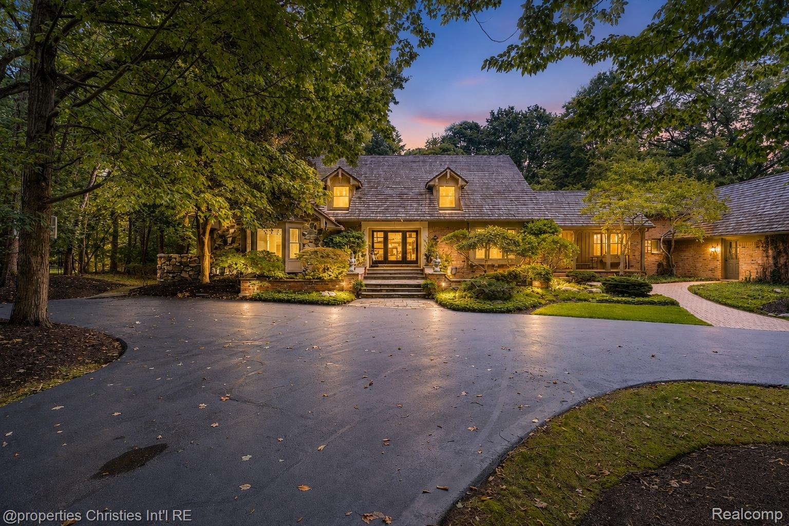 32870 Bingham Lane Bingham Farms Village Oakland MICHIGAN