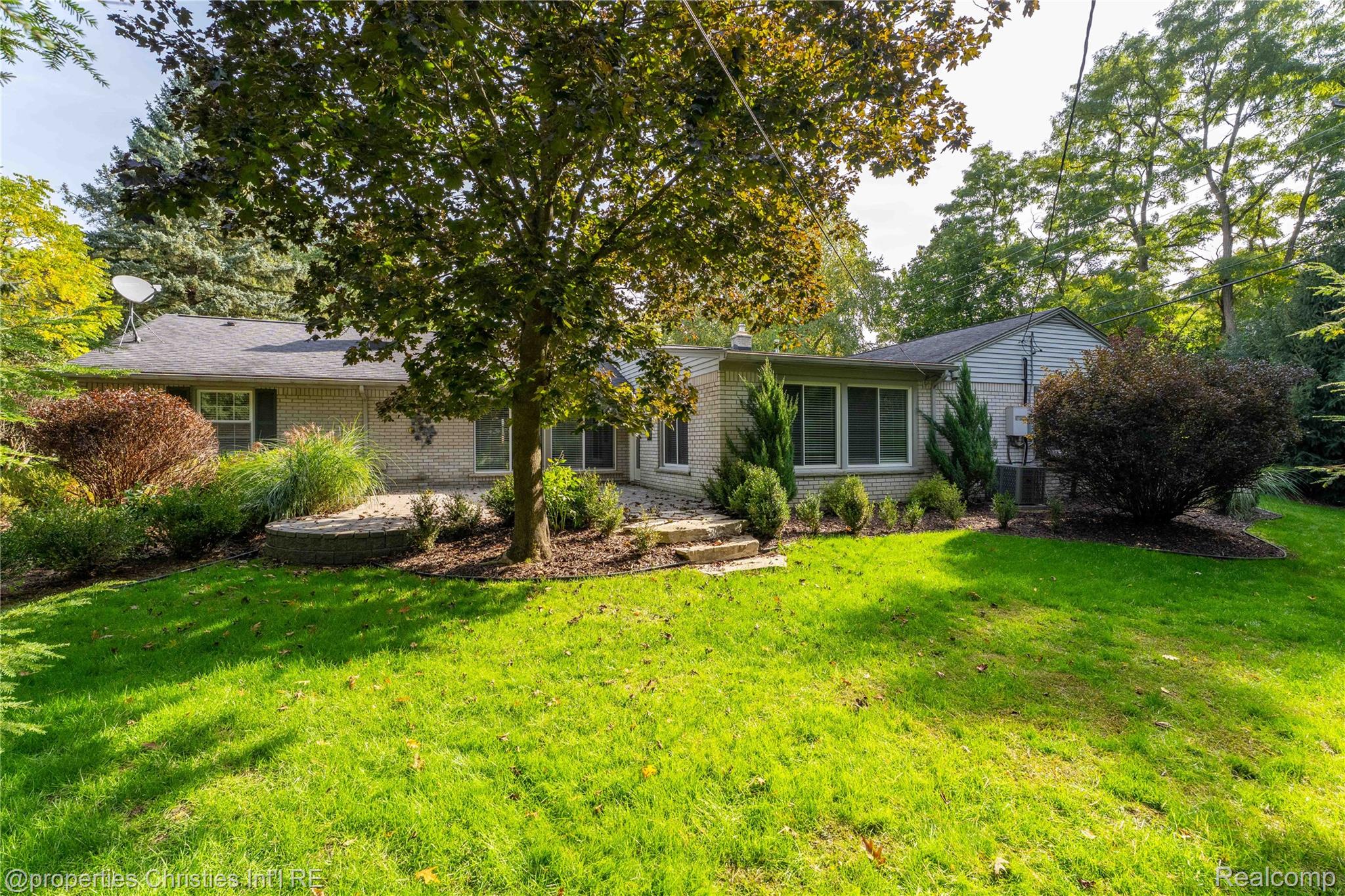 4494 Burnley DR