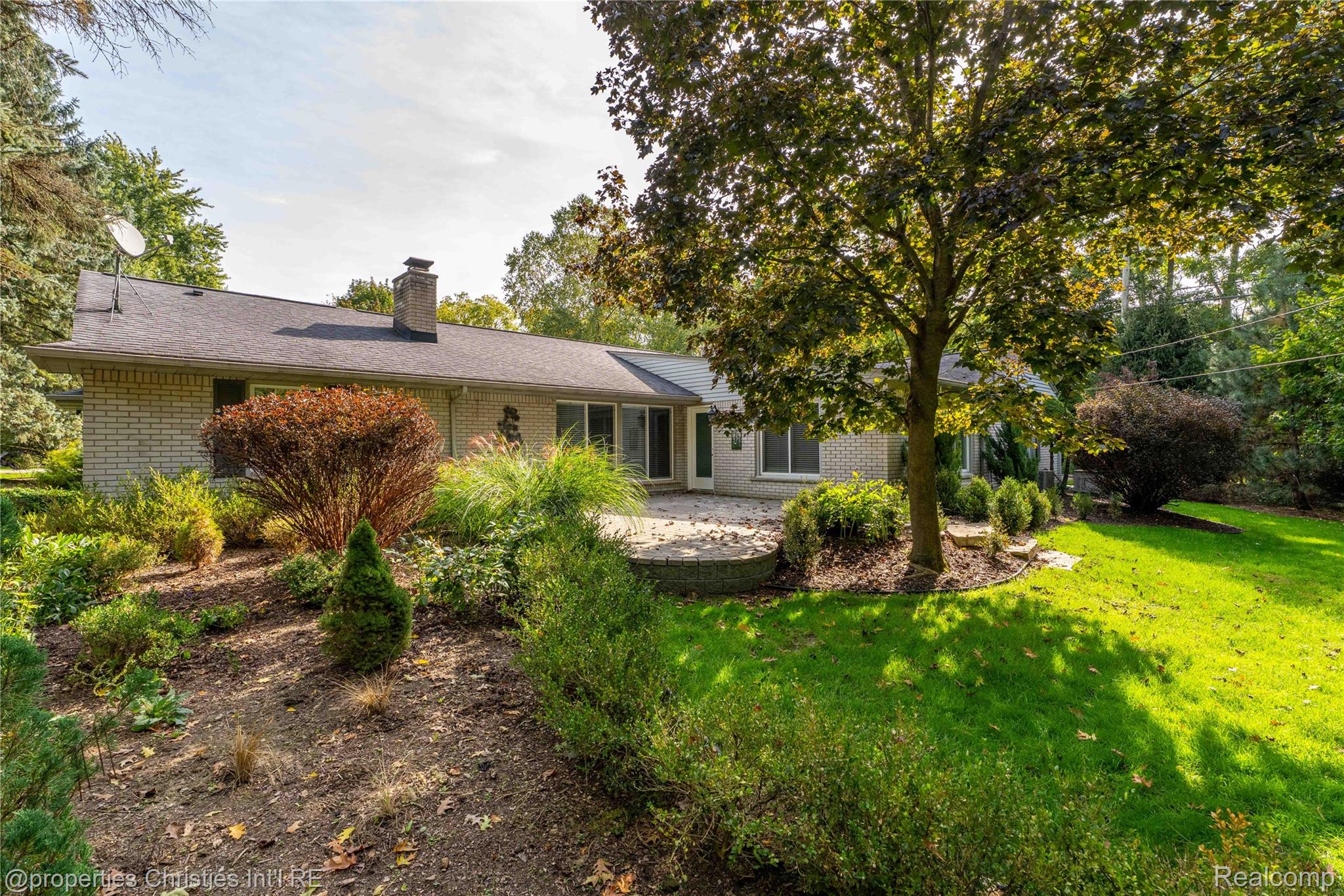 4494 Burnley DR