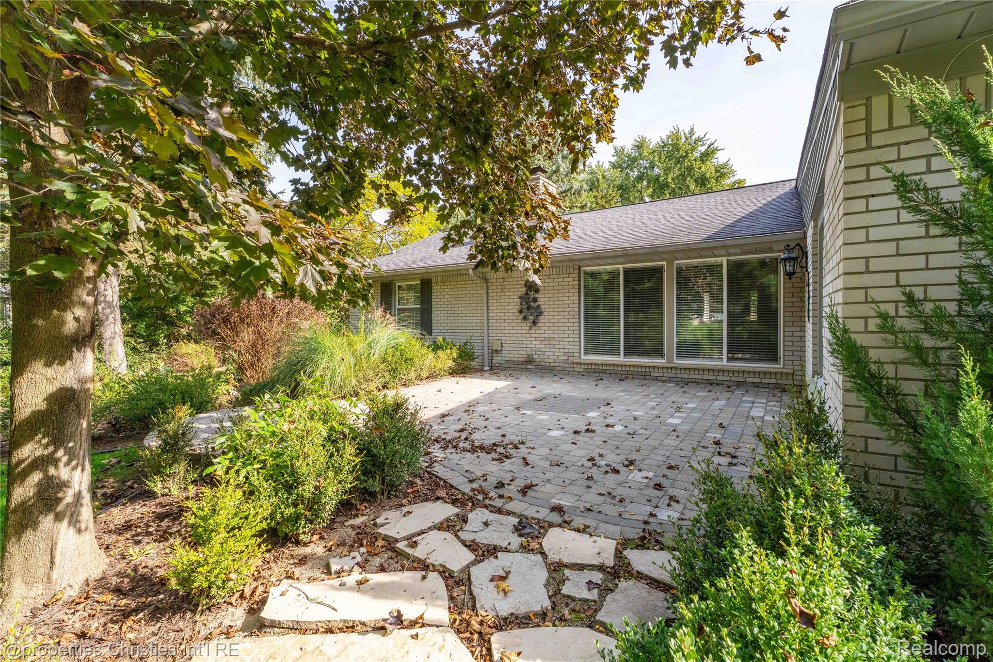 4494 Burnley DR