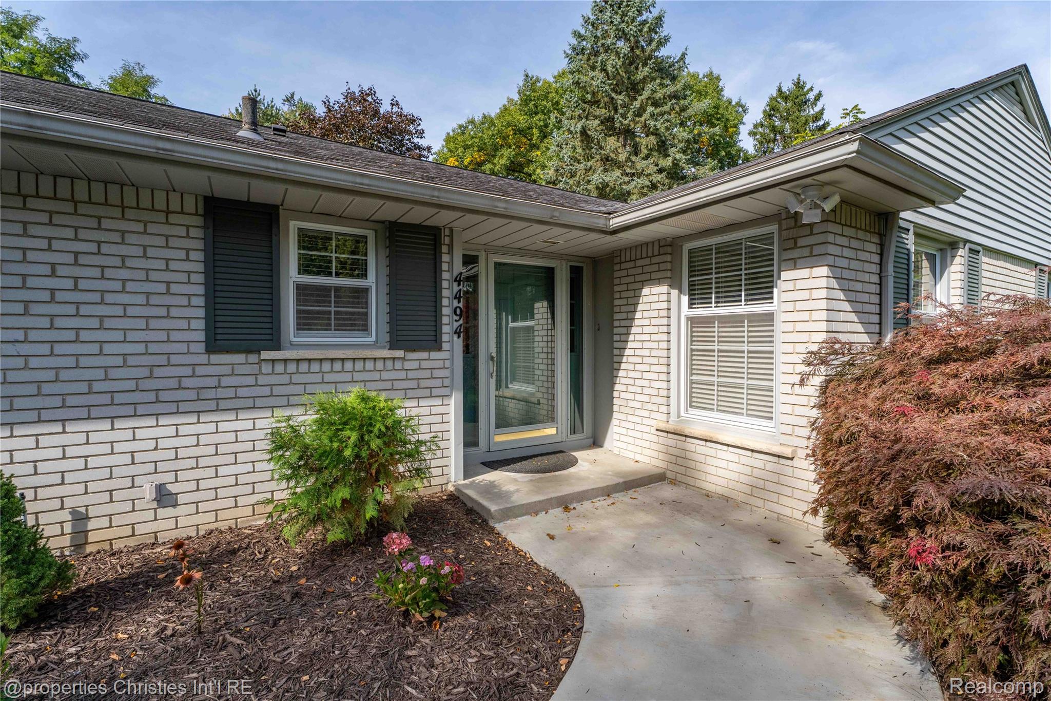 4494 Burnley DR