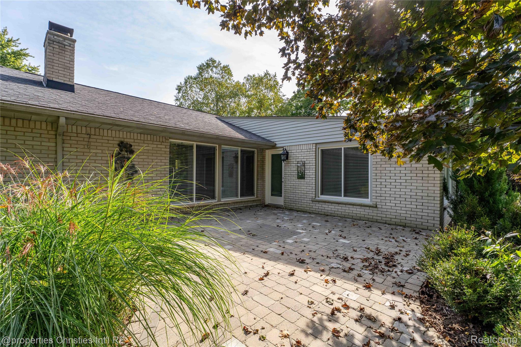 4494 Burnley DR