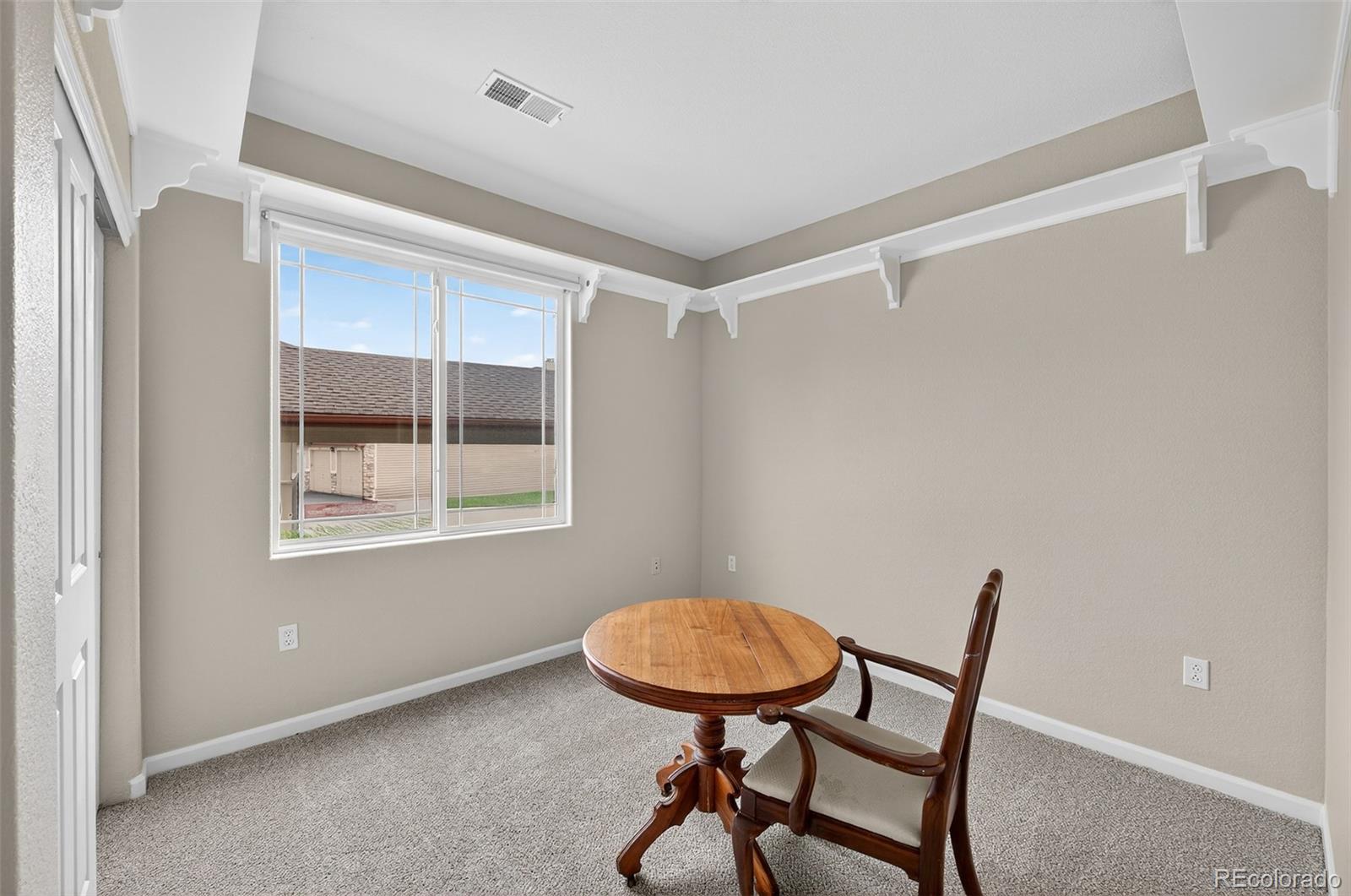 8427 S Hoyt Way Unit: 101