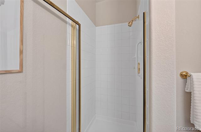8427 S Hoyt Way Unit: 101