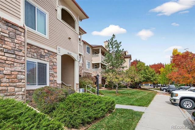8427 S Hoyt Way Unit: 101
