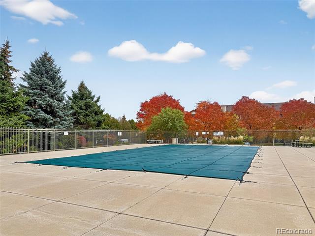 8427 S Hoyt Way Unit: 101
