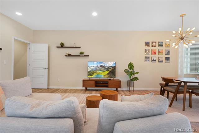 9624 Dunning Circle