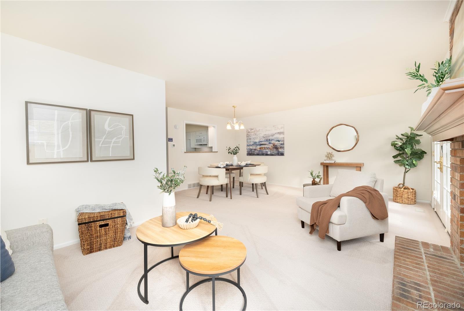 7244 E Briarwood Circle