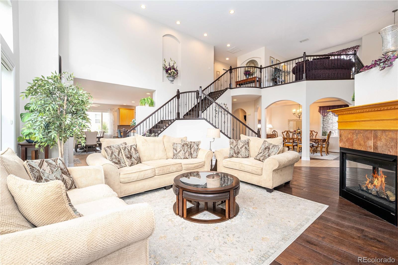 5458 W Calhoun Avenue