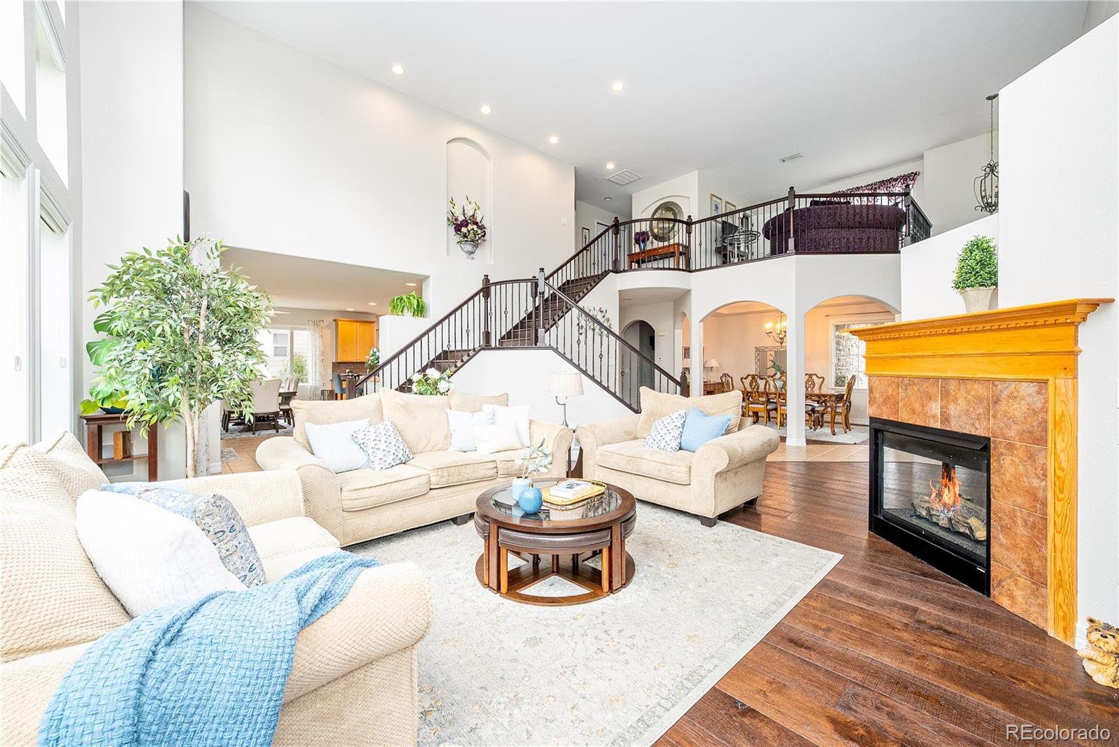 5458 W Calhoun Avenue