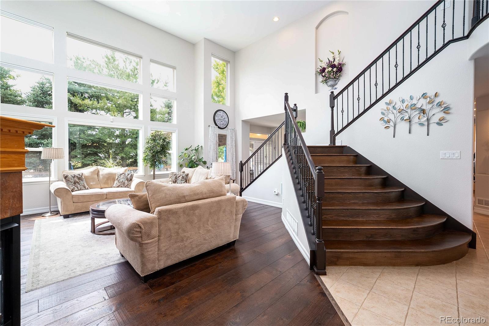 5458 W Calhoun Avenue