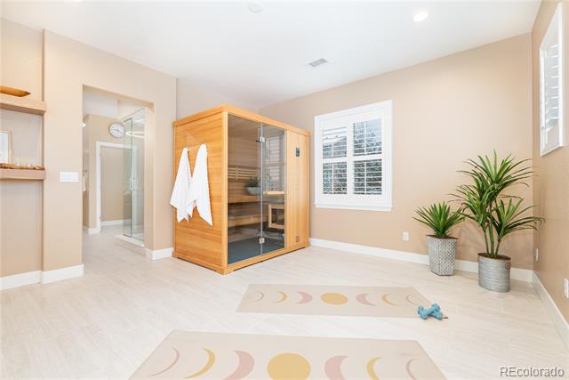 10960 Glengate Circle