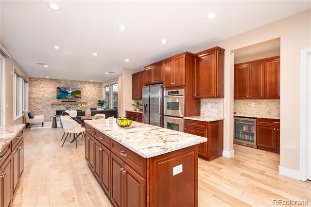 10960 Glengate Circle