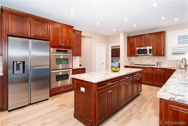 10960 Glengate Circle