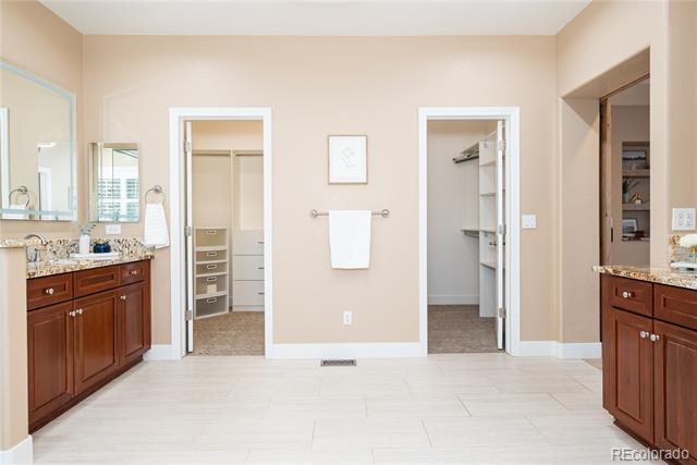 10960 Glengate Circle