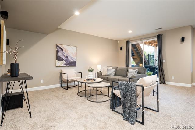 14302 Glenayre Circle