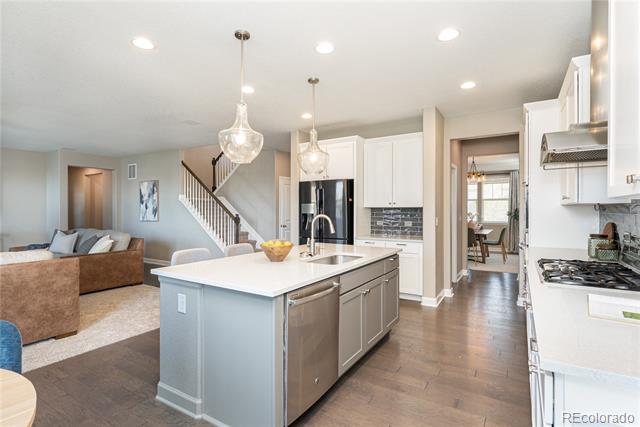 14302 Glenayre Circle