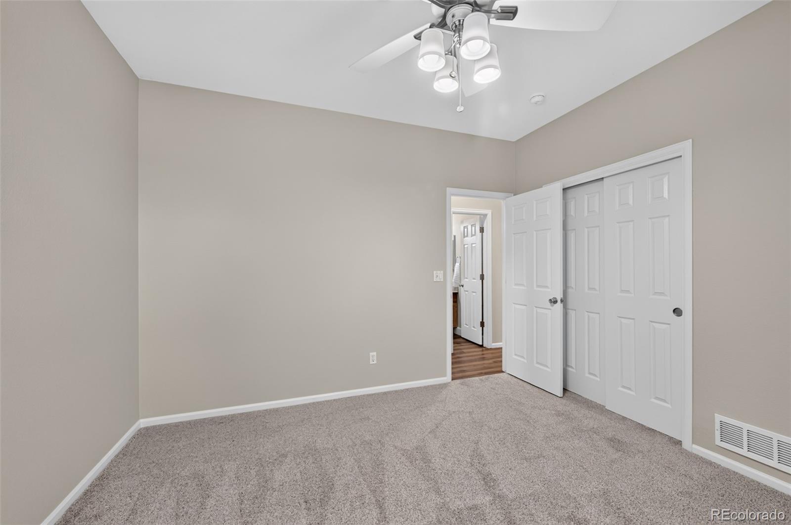 21 Woodland Circle